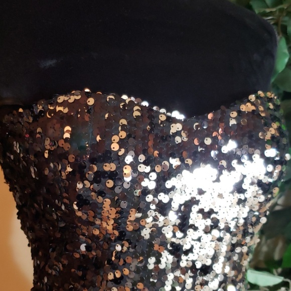 Sexy sequined party dress - Picture 3 of 4